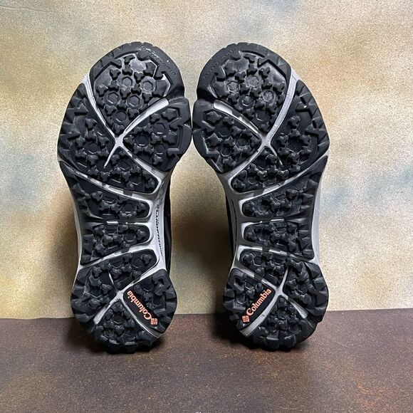 Columbia Titanium Women’s Black Hiking Shoes Size 9M - Picture 9 of 16